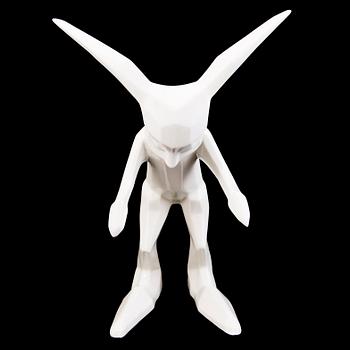 KIM SIMONSSON, veistos posliinia, signeerattu KIM, numeoitu 30/30.