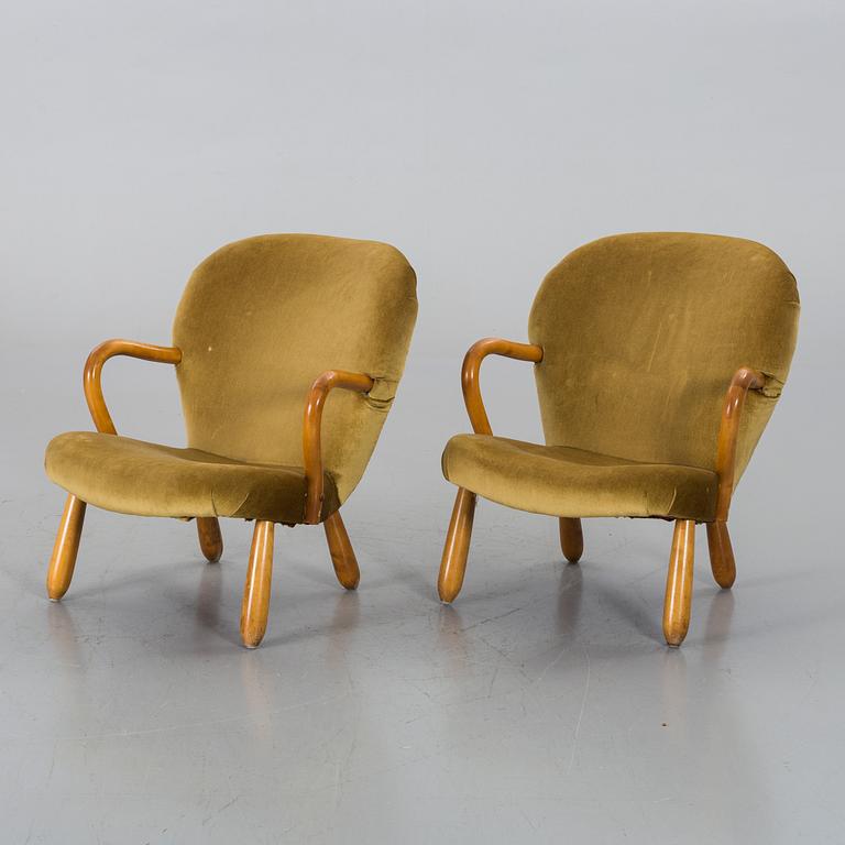 A pair of armchairs attributed to PHILIP ARCTANDER, 'Clam Chair'/'Muslinge', 1940's/50's.