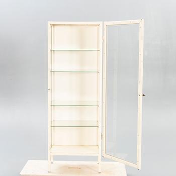 A mid 1900s medicine cabinet.