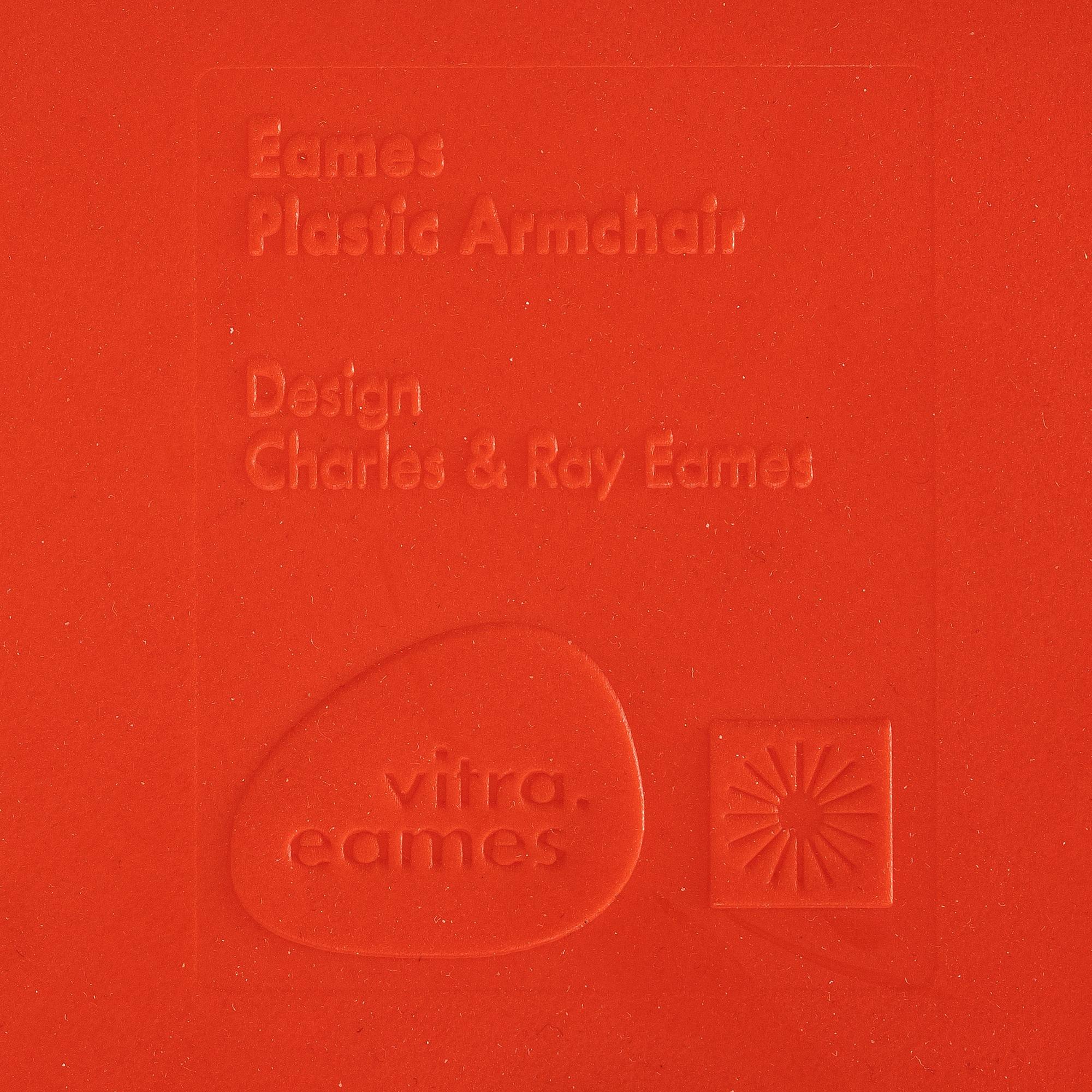 Charles & Ray Eames, karmstolar, 6 st, "Plastic armchair DAW", Vitra.