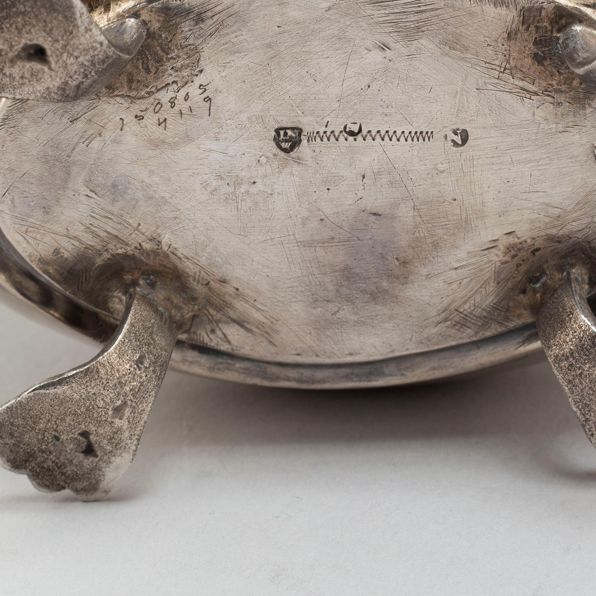 JN WOLLENBERG, a silver sugar-box, Nuremberg 1780-83.