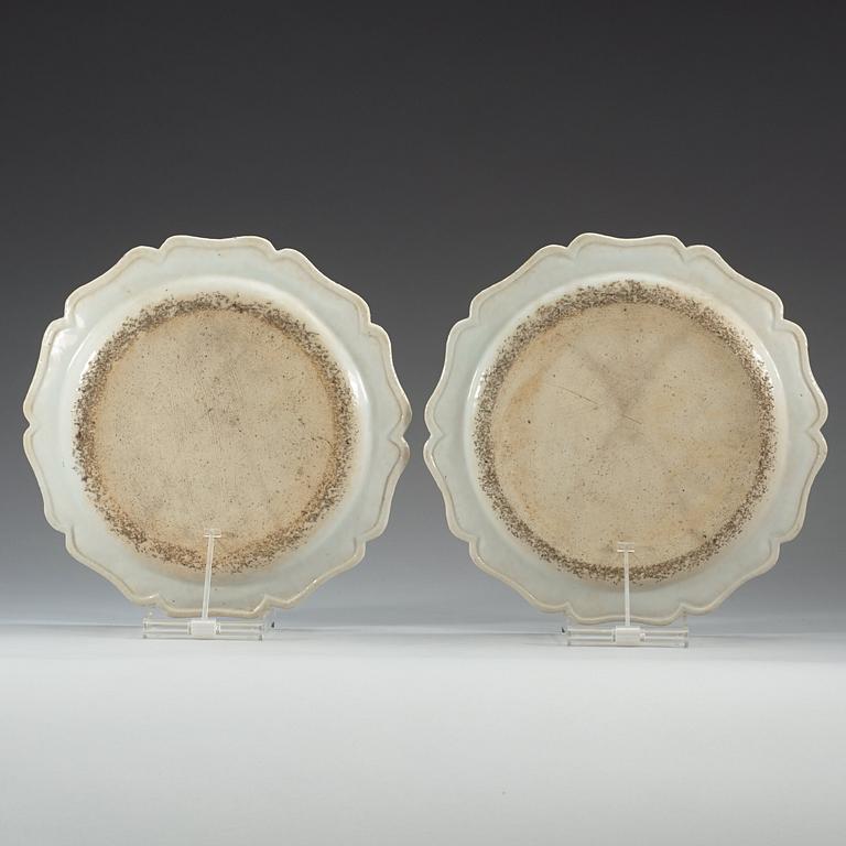 A pair of famille rose dishes, Qing dynasty, Qianlong (1736-95).