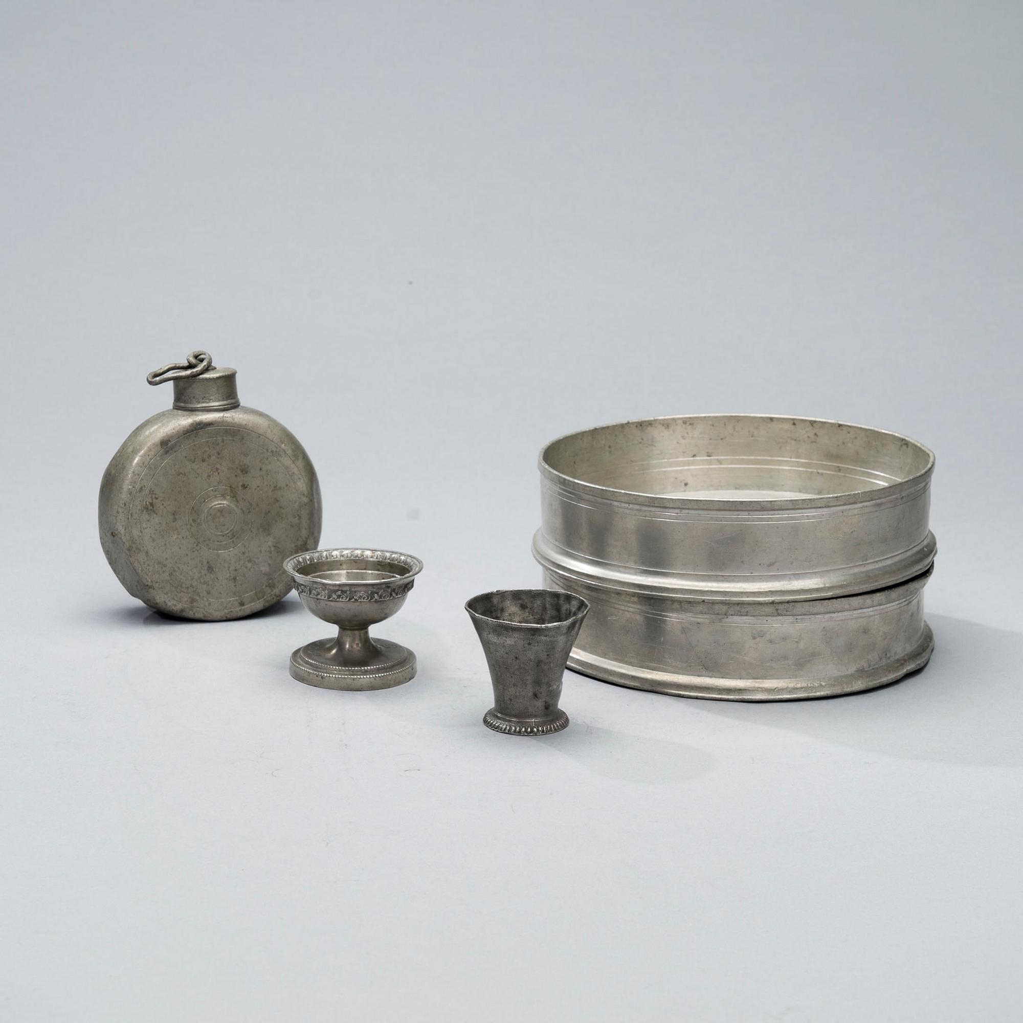 PARTI TENNFÖREMÅL, 5 delar, 1800-tal.