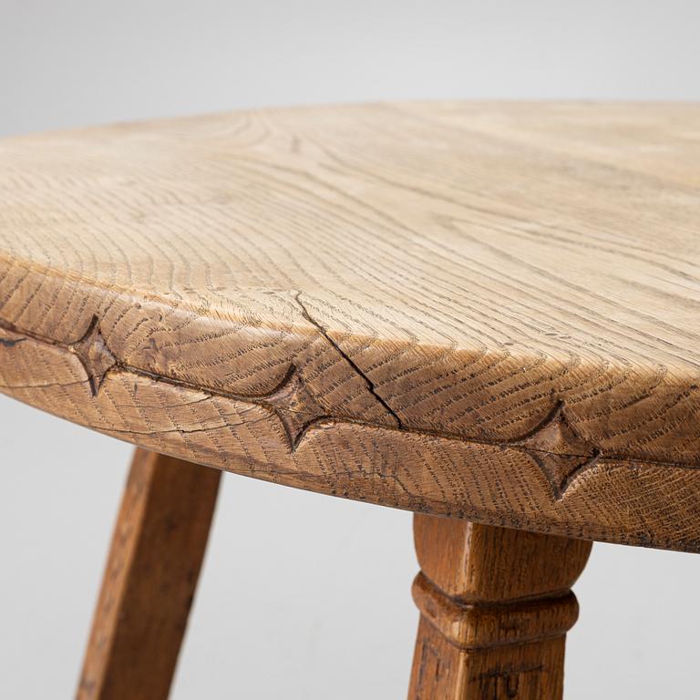 Side table, first half of the 20th century.