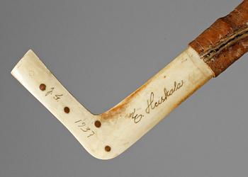 SAMEKNIV, signerad E Heiskala, daterad 1937.