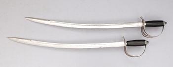 SVÄRD, 2 st, Indien, 1900-tal.