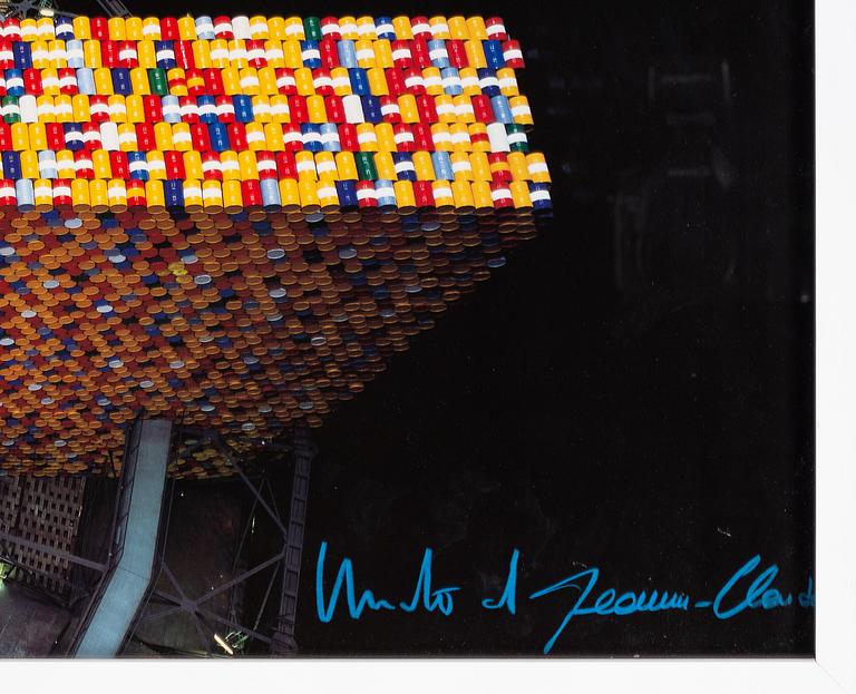 Christo & Jeanne-Claude, colour offset, signed with crayon.