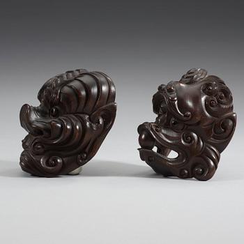 Two wooden netsukes, Japan, Meiji (1868-1912). Signed.