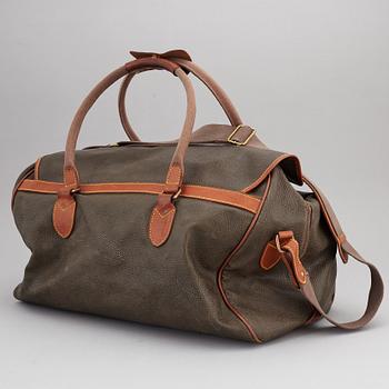 MULBERRY, a scotchgrain leather bag.