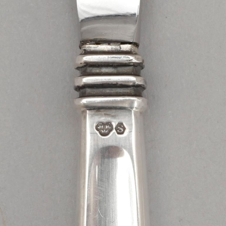 BESTICKSSERVISDELAR, silver, 36 delar, Mema, modell "Paris", design: Claes E Giertta, tot vikt, ca1240 gram inkl knivar.