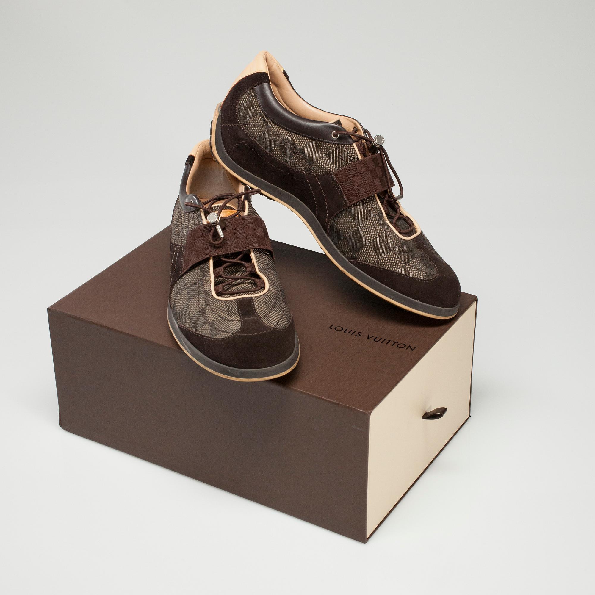 SKOR, Louis Vuitton.