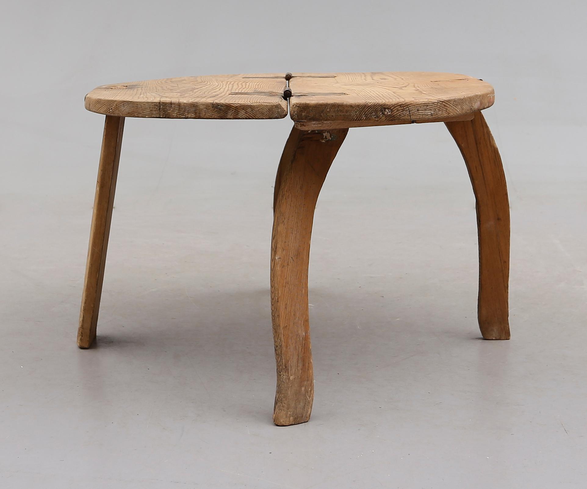 BORDSSTOL, allmoge, 1800-talets första hälft.