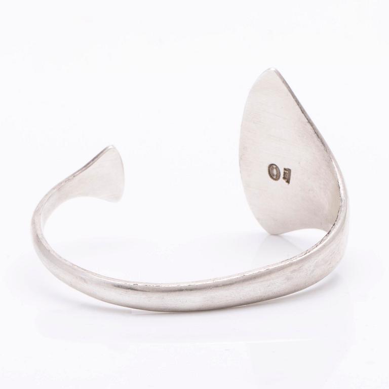 Georg Jensen bangle, sterling silver, circumference approx 16 cm, Hans Hansen.