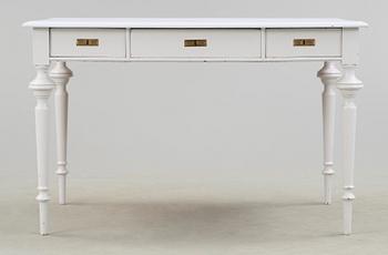 SKRIVBORD, nyrenässans, 1800-talets slut.