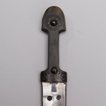 KINDJAL, Kaukasus 1863-64, signerad Hadzi Baz, silver och niello.