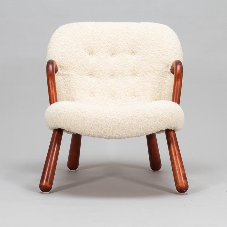 Philip Arctander, todennäköisesti, nojatuoli, Clam chair". Suunniteltu noin 1944.