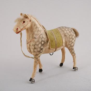 LEKSAKSHÄST, 1900-talets mitt.