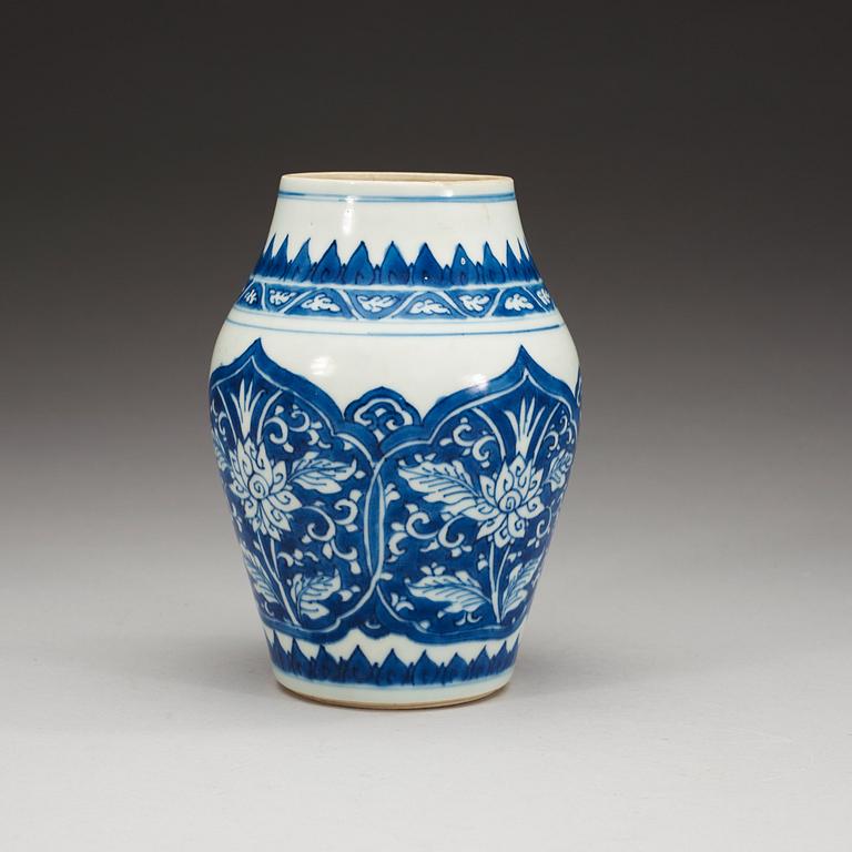 VAS, porslin, Qing dynastin, Kangxi (1662-1722).