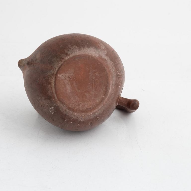 Two Chinese yixing ware teapots, late Qing dynasty / early 20th century.