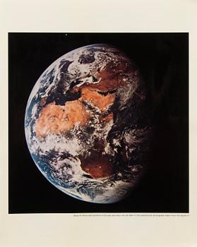 Twenty Photographs of the Moon, publisher Omega / Perkko Oy, 1969.