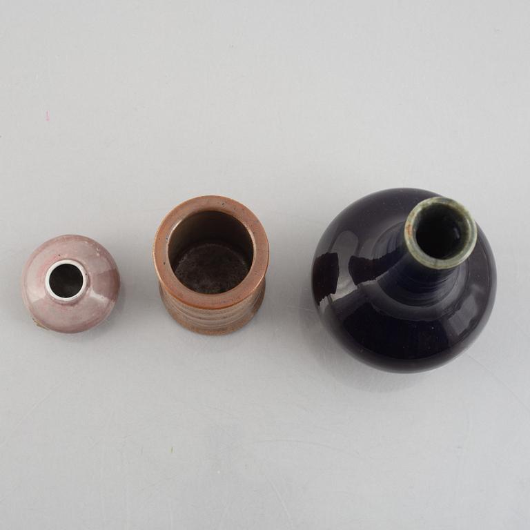 A group of Chinese porcelain, early 20th century.