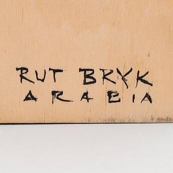 RUT BRYK, KERAMIIKKARELIEFI. Merkitty Rut Bryk, Arabia. 1960-luvun loppu.