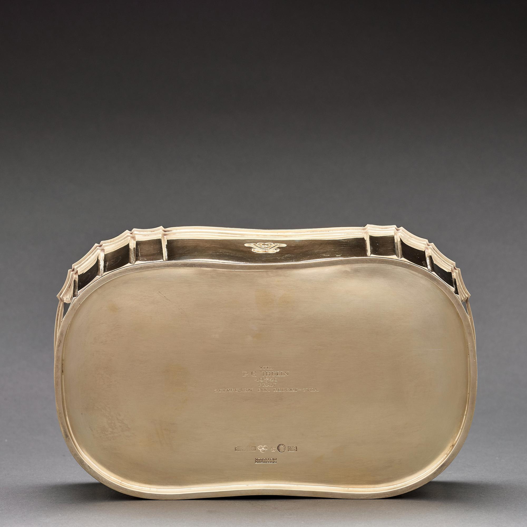 Atelier Borgila, a sterling silver gilt centerpiece, Stockholm 1946.