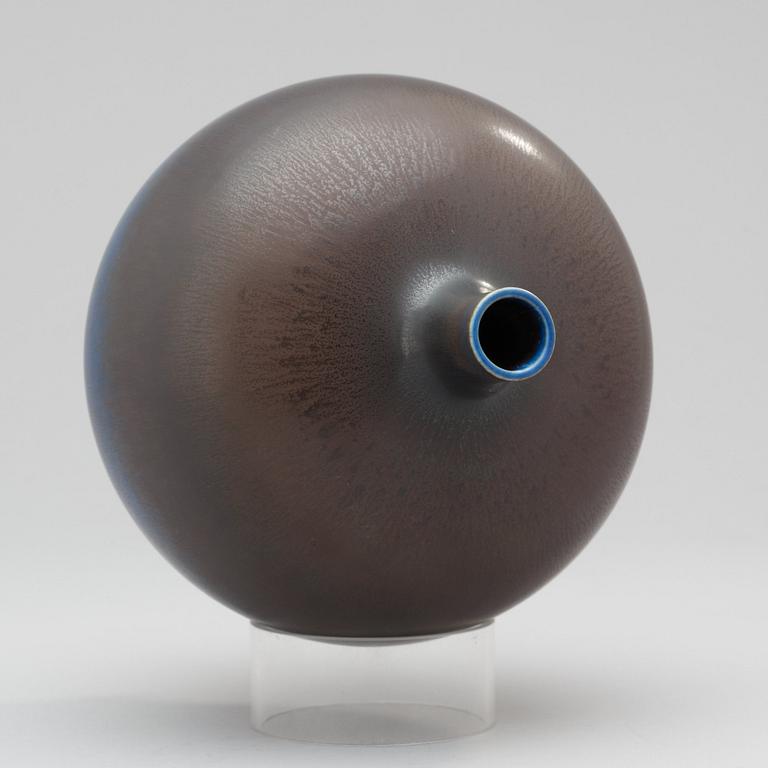 A Berndt Friberg blue and brownish glazed stoneware vase, Gustavsberg Studio 1964.