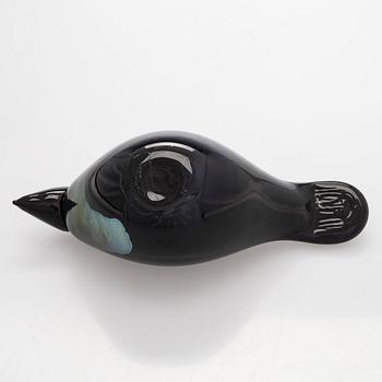 Oiva Toikka, a glass bird, 'Crow', signed Oiva Toikka Nuutajärvi Notsjö.