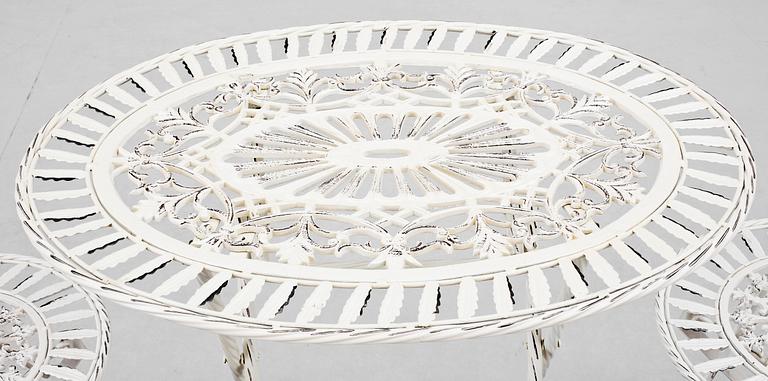 CAFÉMÖBLER, 3 delar, 1900/2000-tal.