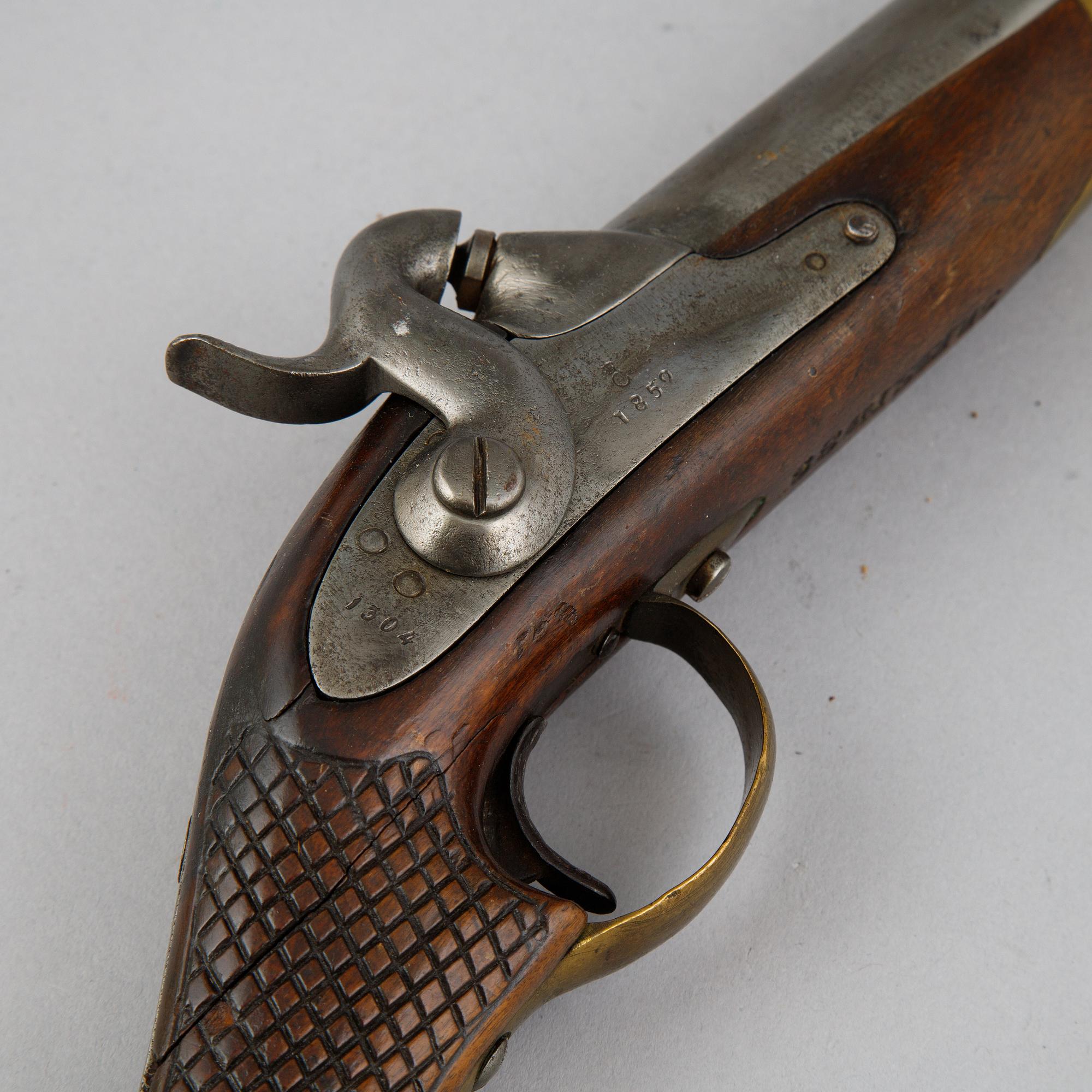 A smooth bored Swedish percussion pistol, 1850 pattern.