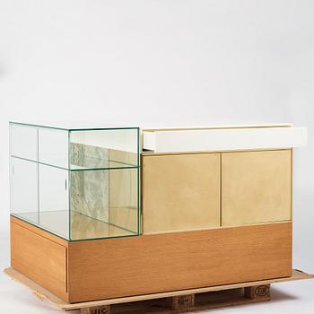 Mats Theselius, & Andreas Roth, unique, "The Object unit - A Poetry in Steel, Glass, Stone, Wood and Plastic" Minus 10, Sweden 2010.