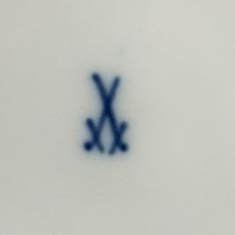 A 12 pcs Mesissen porcelain service.