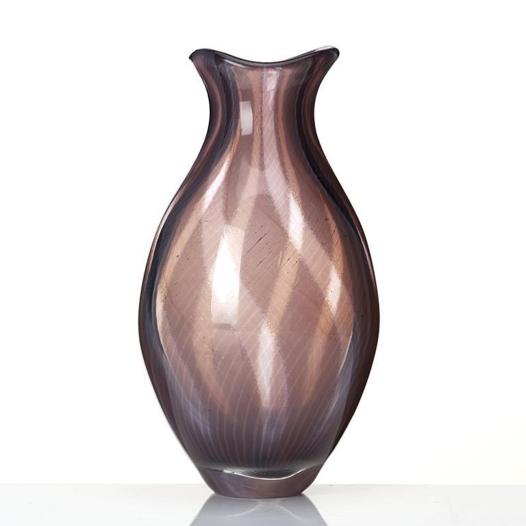 Edward Hald, a 'slipgraal' glass vase, Orrefors 1952.