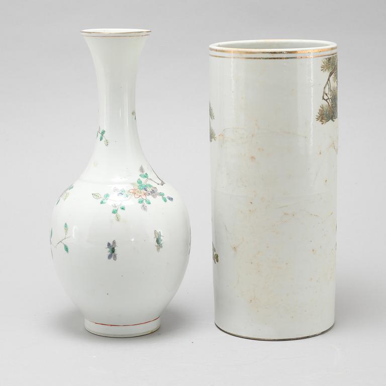 Two porcelain vases from China, 20th century.