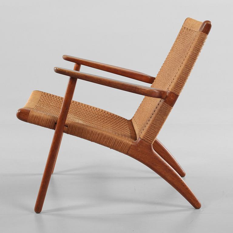 KARMSTOL, "CH-25", Hans J. Wegner, Carl Hansen, detta exemplar sannolikt tillverkat under 1950-talet.