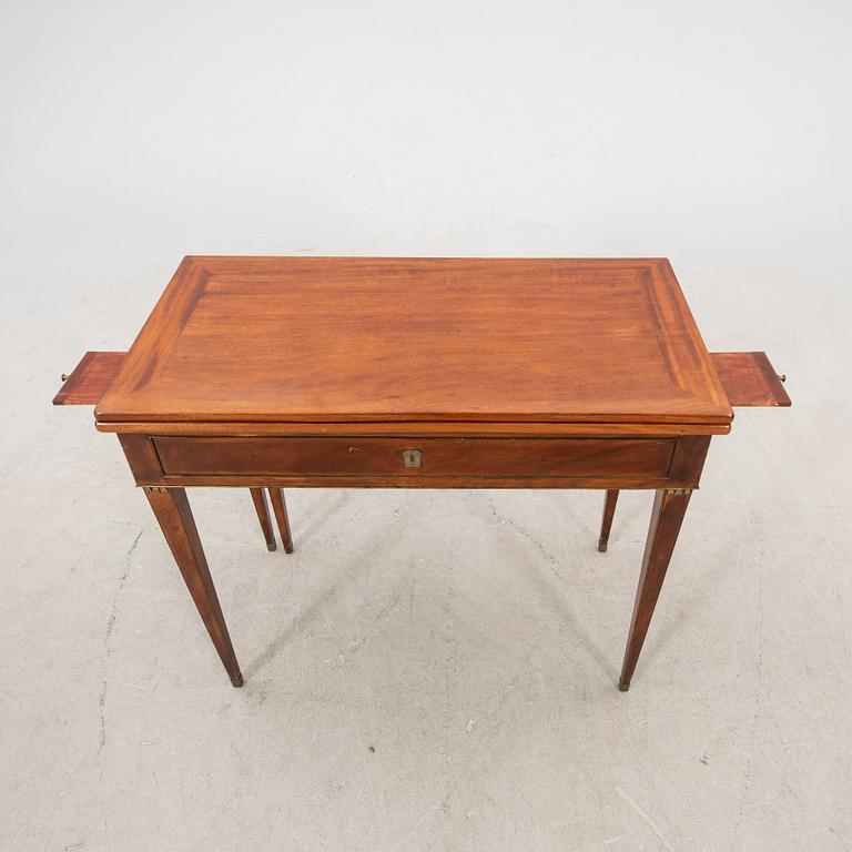 Spelbord, sengustavianskt 1800-talets första hälft.