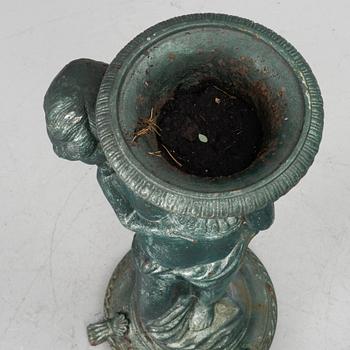 A pair of garden sculptures, late 20th century.