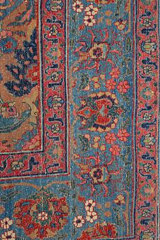 Matto, a semi-antique Yazd probably, ca 409-420 x 325,5-333,5 cm.