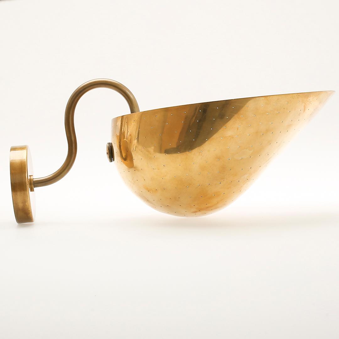 Carl-Axel Acking, vägglampetter, ett par, modell "5019", Bröderna Malmströms Metallvarufabrik, 1940-50-tal.