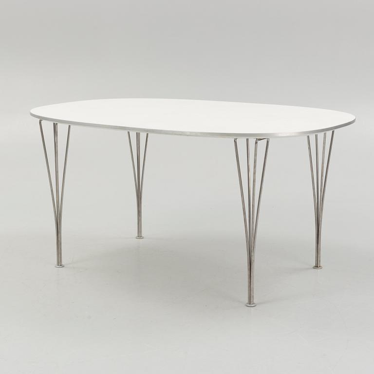 Piet Hein & Bruno Mathsson, bord, "Superellips" Fritz Hansen, Danmark, 2013.