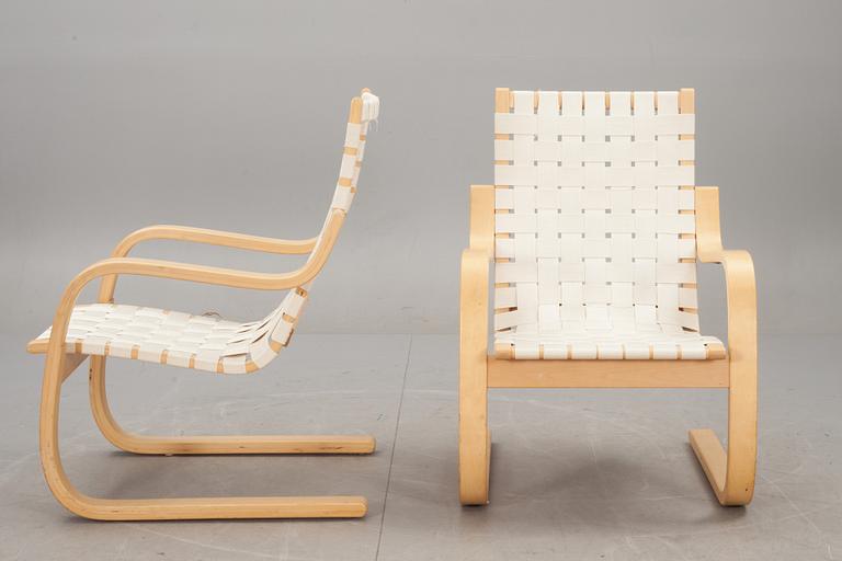 FÅTÖLJER, ett par. "406", Alvar Aalto.