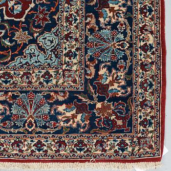 RUG. Semi-antique Esfahan. 219,5 x 146,5 cm.