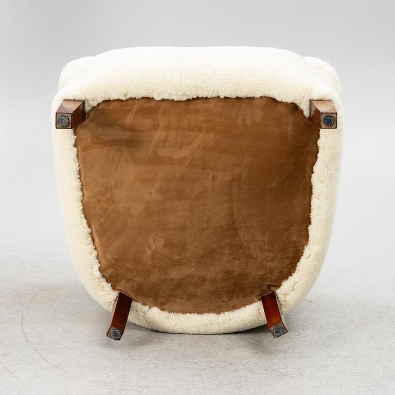 Armchair, first half of the 20th century.