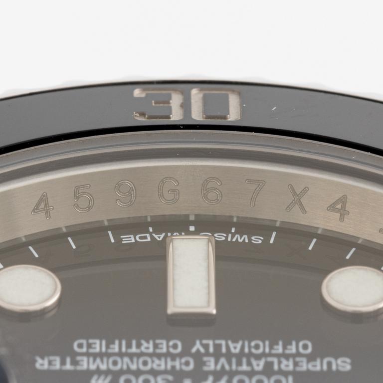 Rolex, Oyster Perpetual Date, Submariner, wristwatch, 40 mm.