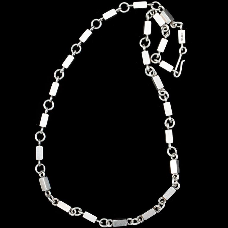 COLLIER, sterlingsilver, Wiwen Nilsson, Lund, 1960. Vikt ca 42g.