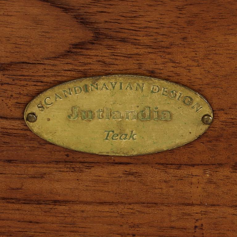 DÄCKSTOLAR, ett par, samt BORD, Scandinavian Design Jutlandia, 1900-talets slut.