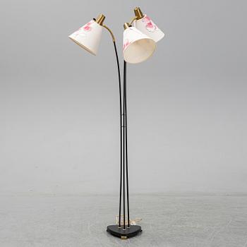 A late 20th Century ceiling light.