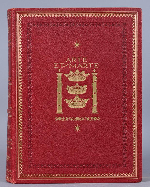 BOK, Carl Hallendorf m.fl., "Sveriges Riddarhus Ridderskapet och adeln och dess riddarhus, Aktiebolaget Historiska Förlaget, Stockholm.