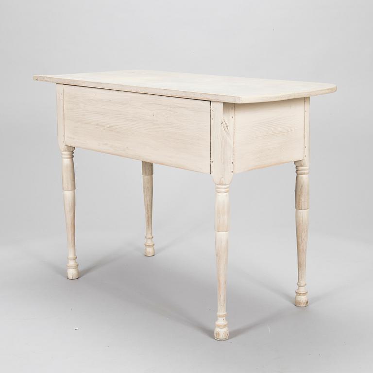 A wooden late 19th-century table / sidetable.